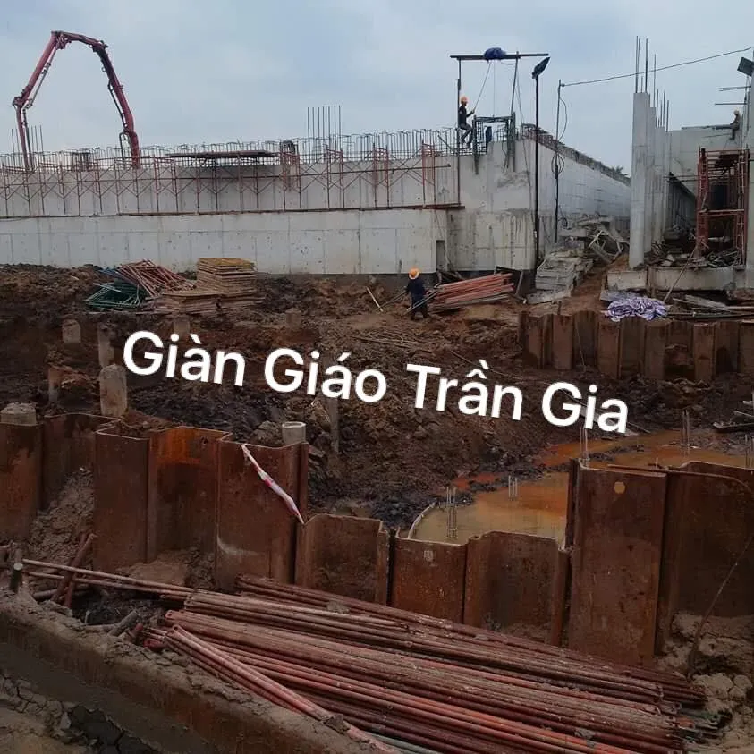 Giàn giáo Trần Gia