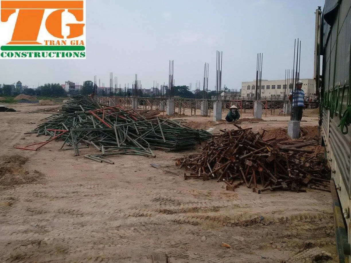 giàn giáo trần gia