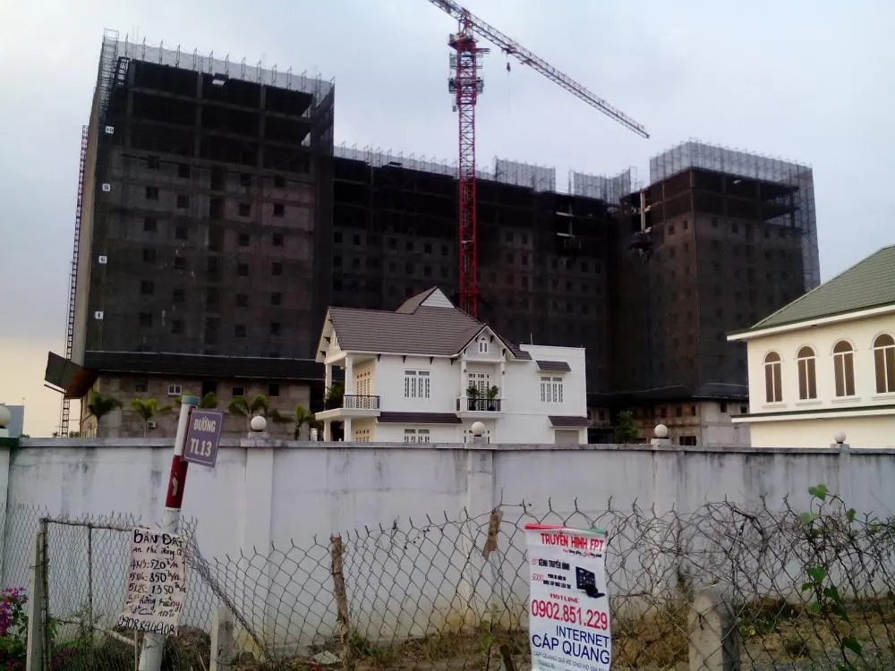 the first home quận 12 giàn giáo trần gia